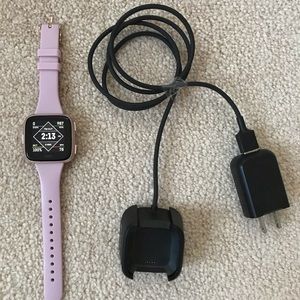 Fitbit Versa with Charging Cable